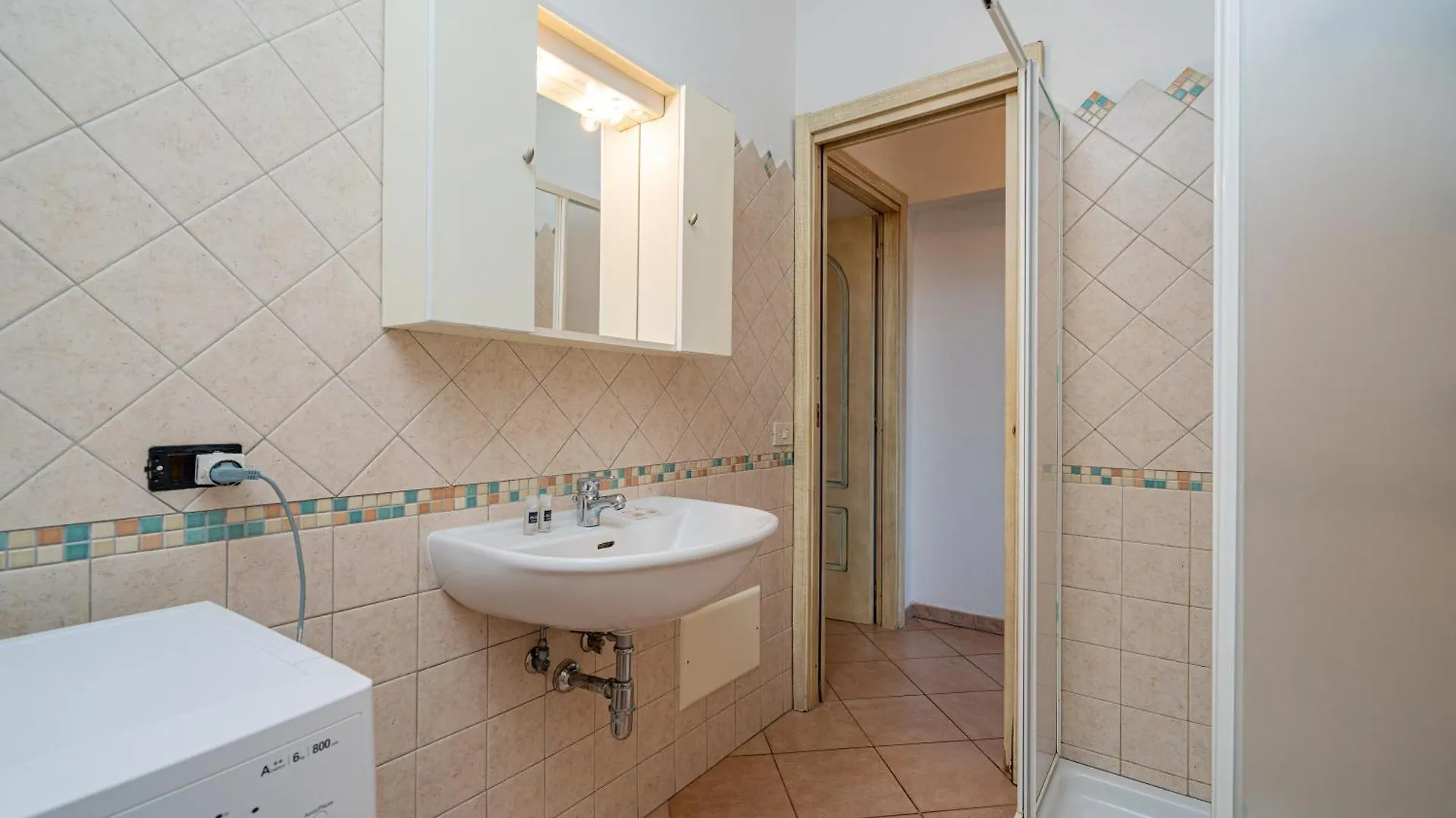 Isa-Residence With Swimming-Pool In Cala Girgolu, Apartments With Private Outdoor Area Monte Petrosu Apartmanhotel